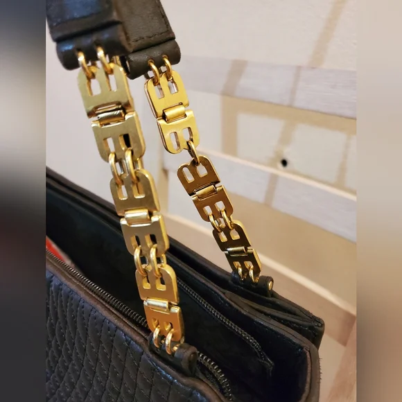 Bally Quilted Chain BlackTote Bag - Picture 4 of 12